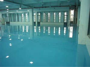 What are the factors that affect the use cycle of the epoxy floor?