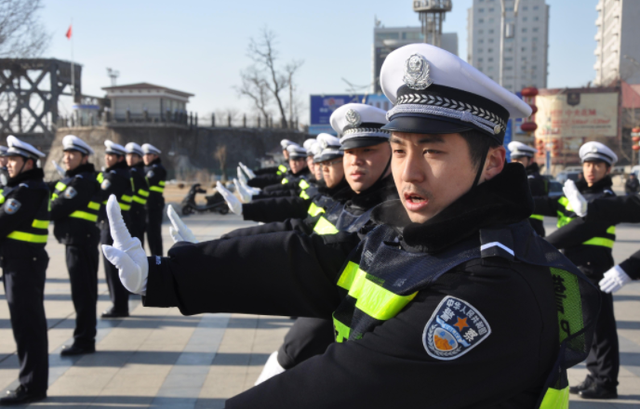 關于協警最新政策的探討，協警最新政策探討與解析