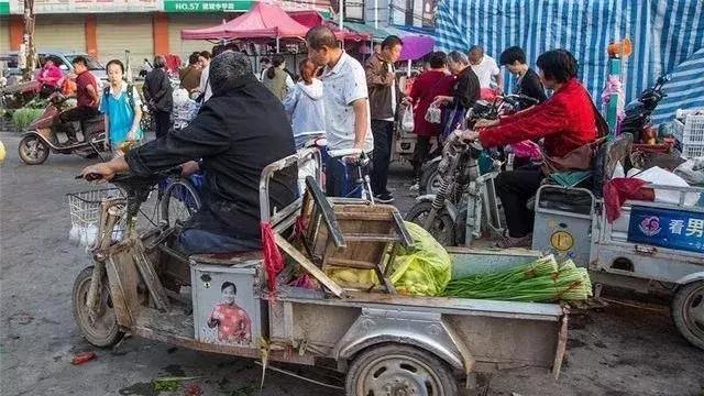 澳門49碼開獎結果實時更新：中獎號碼一覽無余