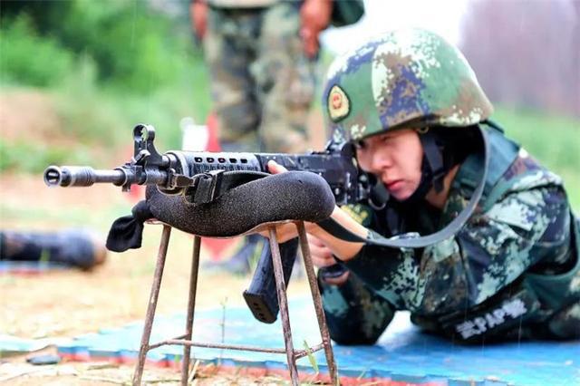 關于女兵征兵條件的深度解讀（以2021年為例），2021年女兵征兵條件深度解讀，全面解析報名資格與要求