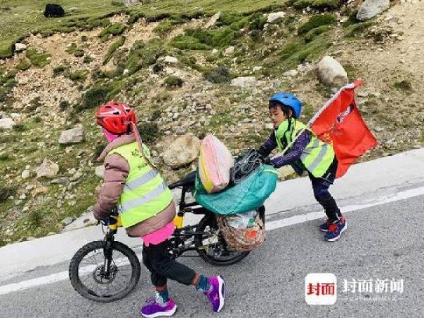 女主穿越攻略，與各類父親的互動之道，女主穿越指南，與多樣父親的互動攻略