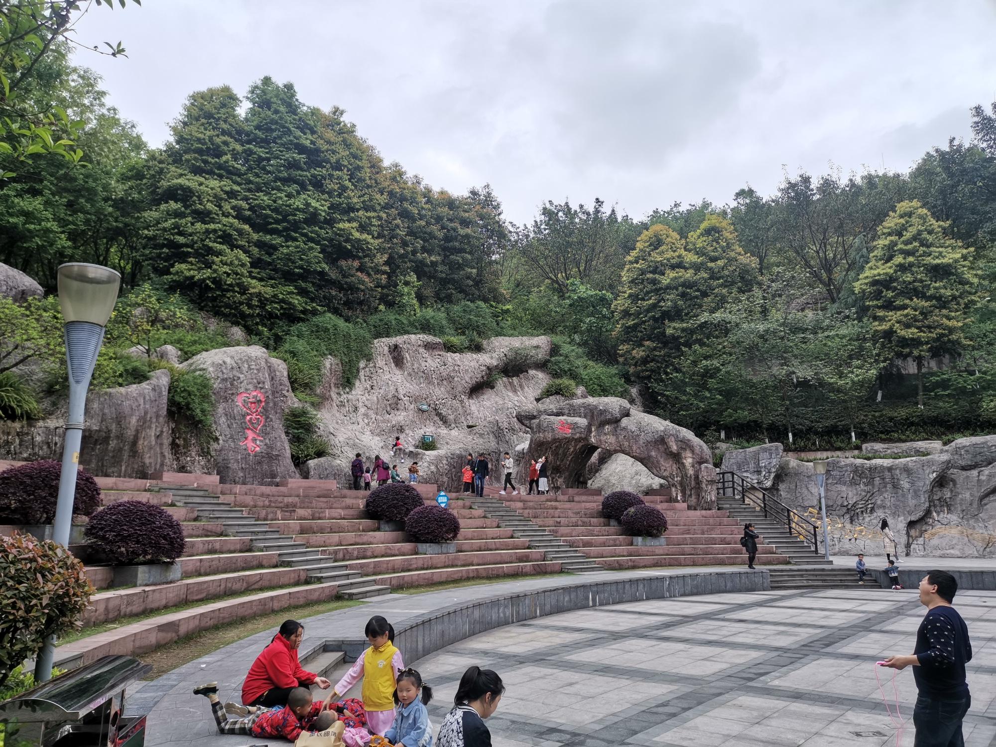 重慶健身器材批發市場的繁榮與發展，重慶健身器材批發市場蓬勃發展繁榮景象