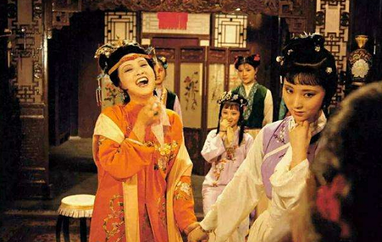 紅樓夢(mèng)87版演員表，重溫經(jīng)典角色的魅力展現(xiàn)，紅樓夢(mèng)87版演員表回顧，經(jīng)典角色的魅力展現(xiàn)