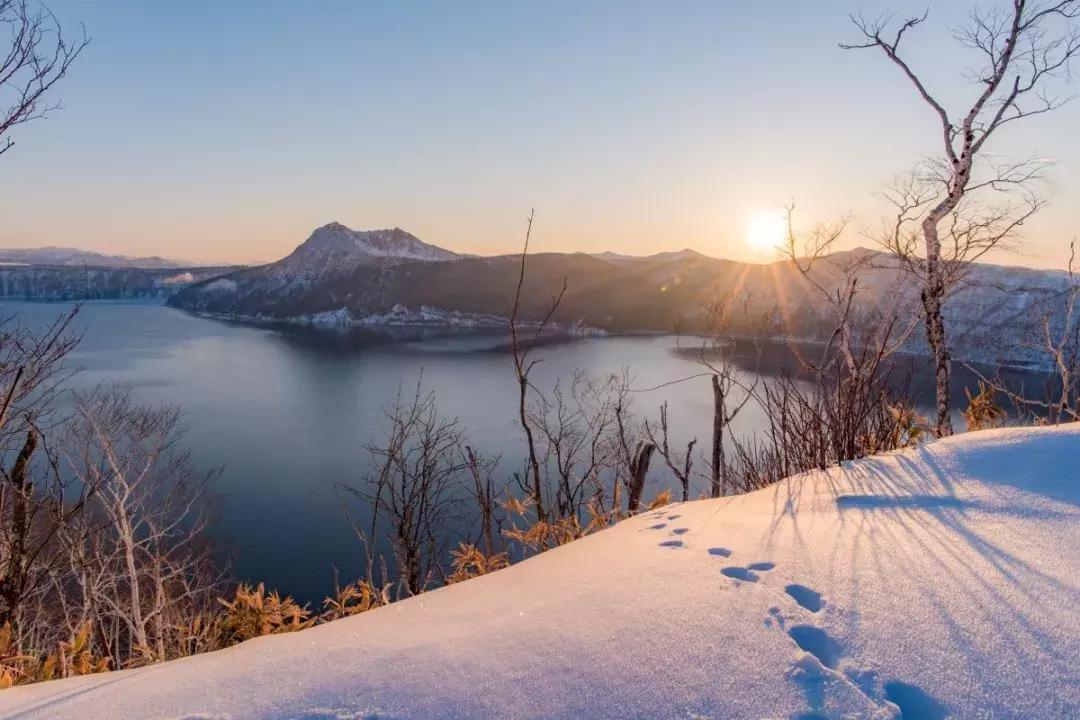 十一國慶旅游攻略，暢游大好河山，盡享祖國壯麗景色，國慶旅游攻略，暢游壯麗河山，領略祖國美景