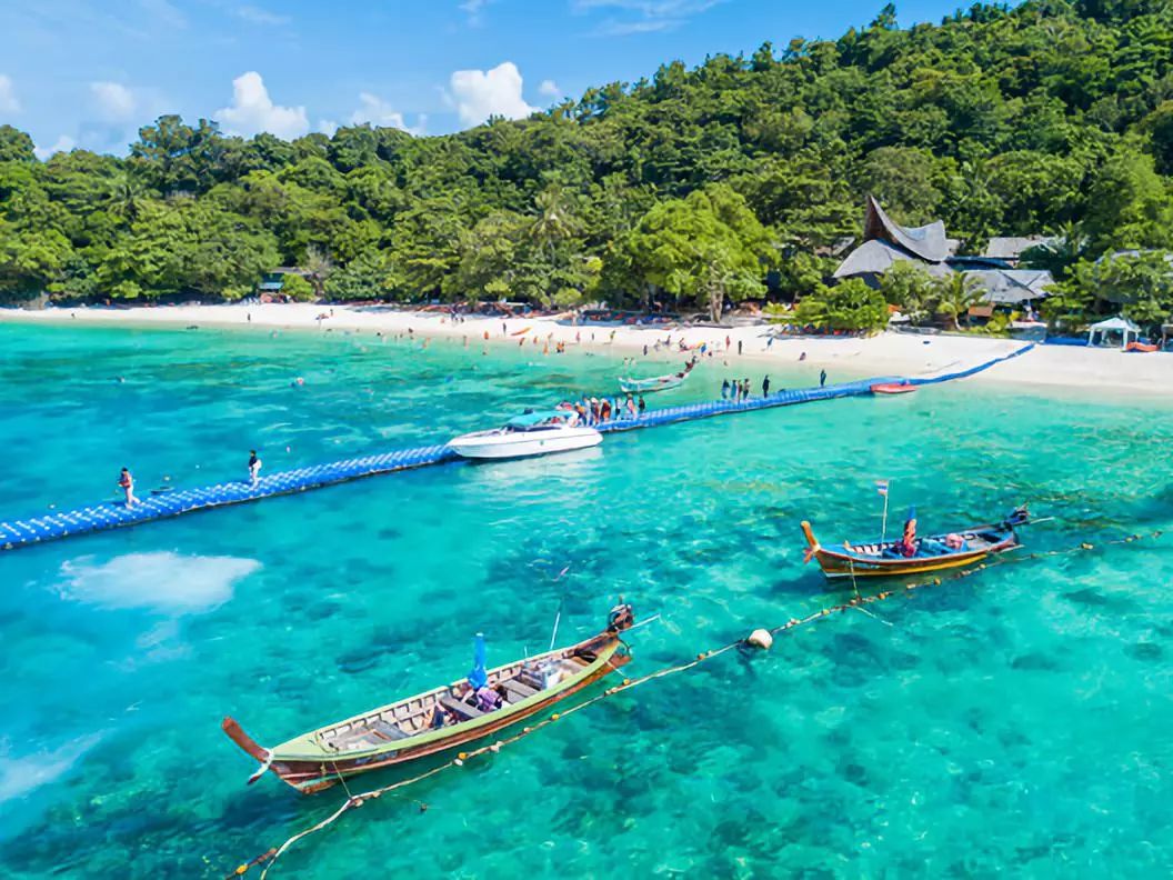 普吉島與巴厘島，熱帶風情之旅的比較，普吉島與巴厘島，熱帶風情之旅深度對比