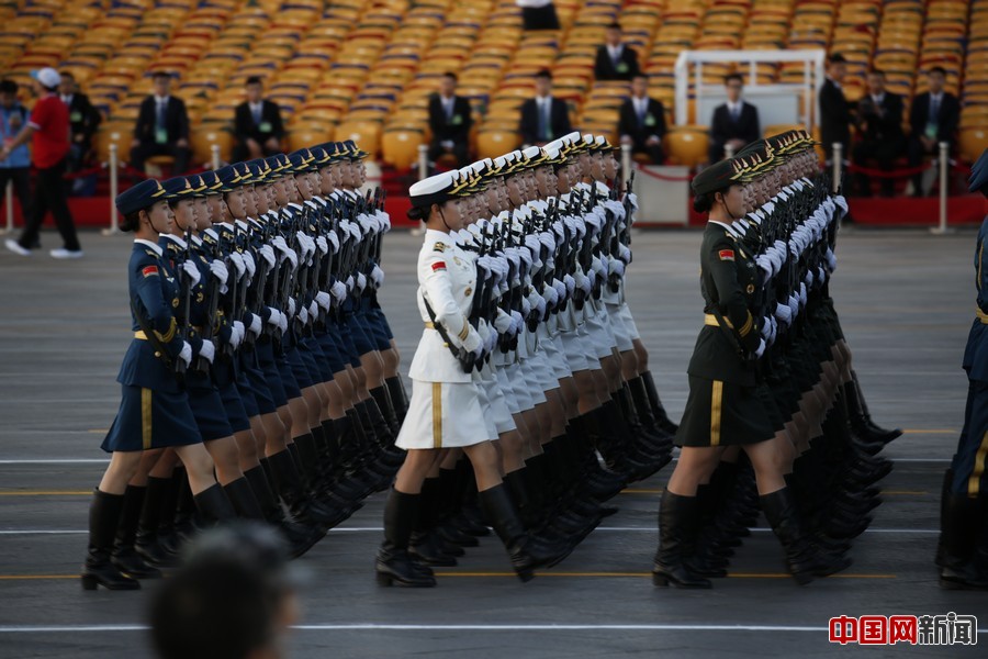 女兵閱兵視頻，展現力量與榮耀的瞬間，女兵閱兵瞬間，力量與榮耀的展現